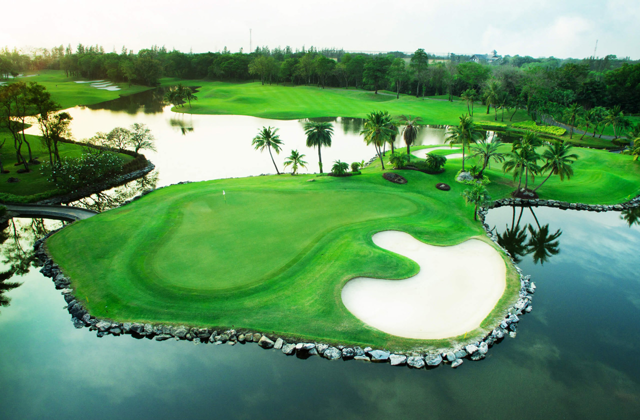 アルパインカントリークラブ